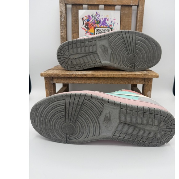 Jordan 1 Low SE Easter Arctic Punch Purple Pulse Womens Size 9 DJ5196-615 - Picture 2 of 11